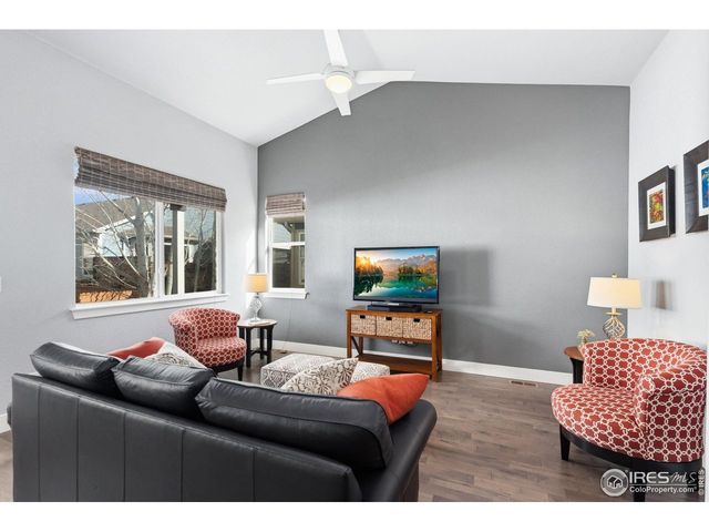 7108 Shadow Ridge Dr, Fort Collins, CO 80525