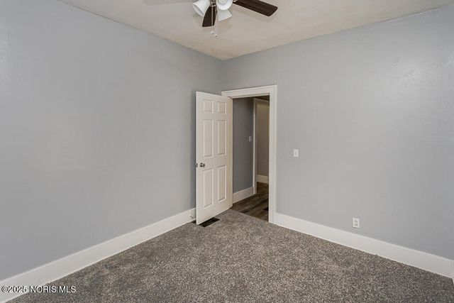 1048 Hawk Street, Toledo, OH 43612