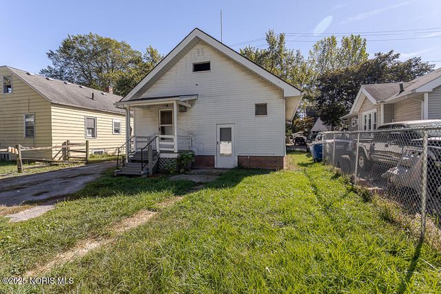 1048 Hawk Street, Toledo, OH 43612