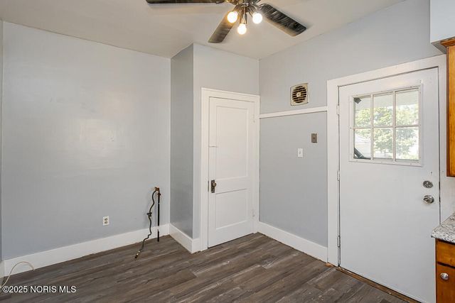 1048 Hawk Street, Toledo, OH 43612