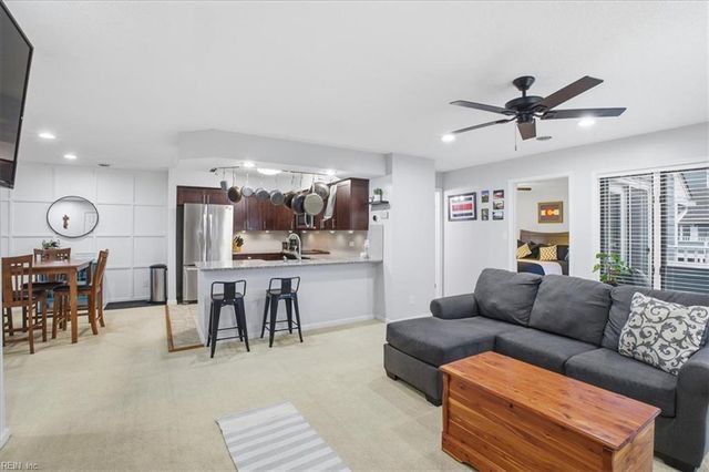 2529 Bridge Side PL, Virginia Beach, VA 23455