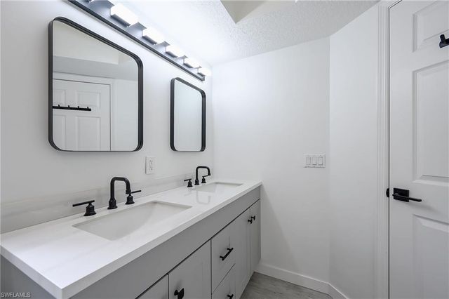 26700 Rosewood Pointe DR 201, Bonita Springs, FL 34135