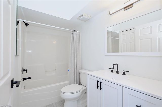 26700 Rosewood Pointe DR 201, Bonita Springs, FL 34135