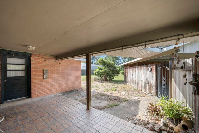 8924 Gail Dr, Baton Rouge, LA 70809