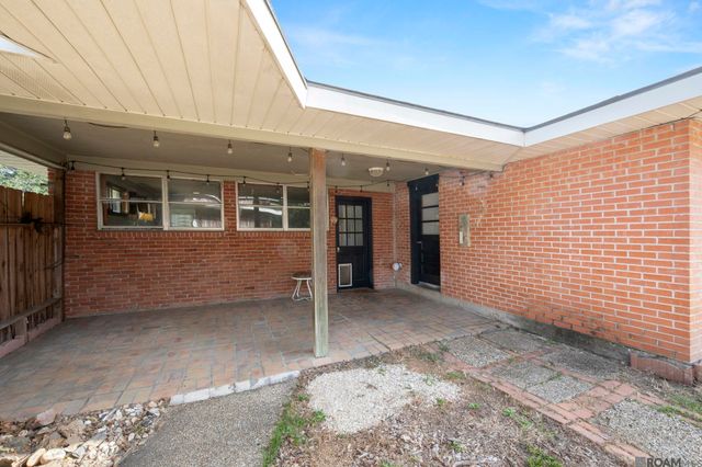 8924 Gail Dr, Baton Rouge, LA 70809
