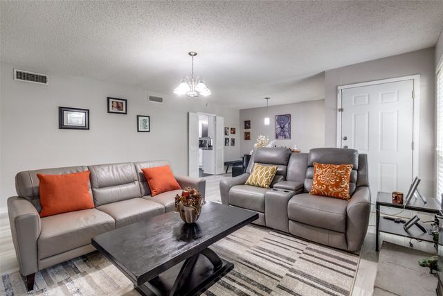 10650 Steppington Drive 206, Dallas, TX 75230