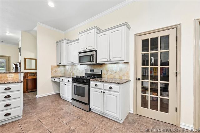 9354 S 282nd East Avenue, Broken Arrow, OK 74014