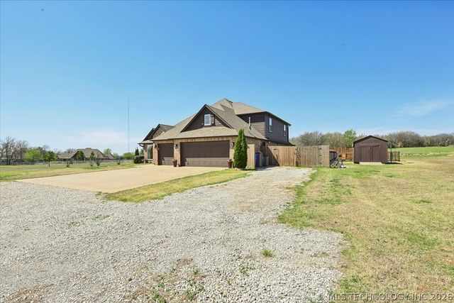 9354 S 282nd East Avenue, Broken Arrow, OK 74014