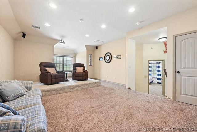 9354 S 282nd East Avenue, Broken Arrow, OK 74014