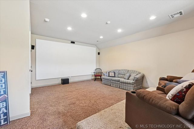 9354 S 282nd East Avenue, Broken Arrow, OK 74014