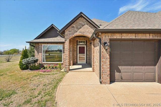 9354 S 282nd East Avenue, Broken Arrow, OK 74014