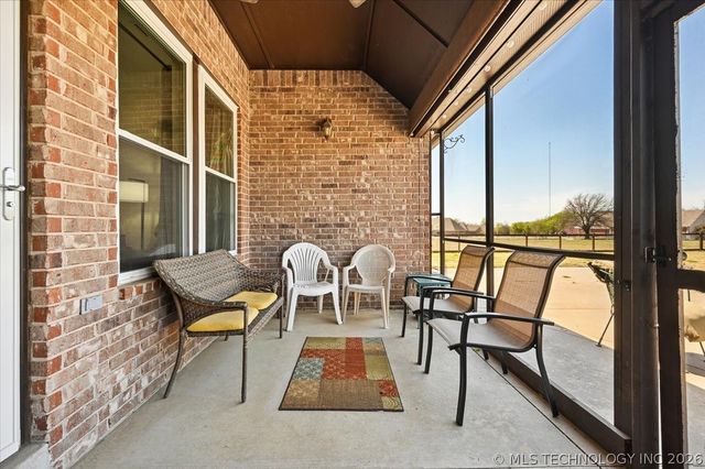 9354 S 282nd East Avenue, Broken Arrow, OK 74014