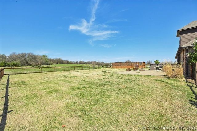 9354 S 282nd East Avenue, Broken Arrow, OK 74014