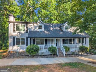 8804 willow creek Court, Douglasville, GA 30135