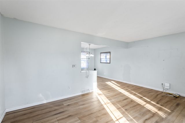 4320 54th Street, Des Moines, IA 50310