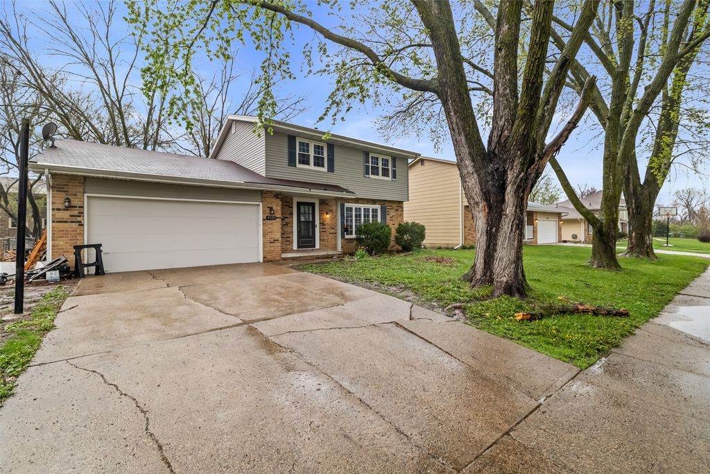4320 54th Street, Des Moines, IA 50310