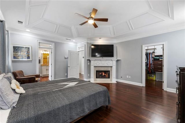 2588 Defoors Ferry NW Road, Atlanta, GA 30318