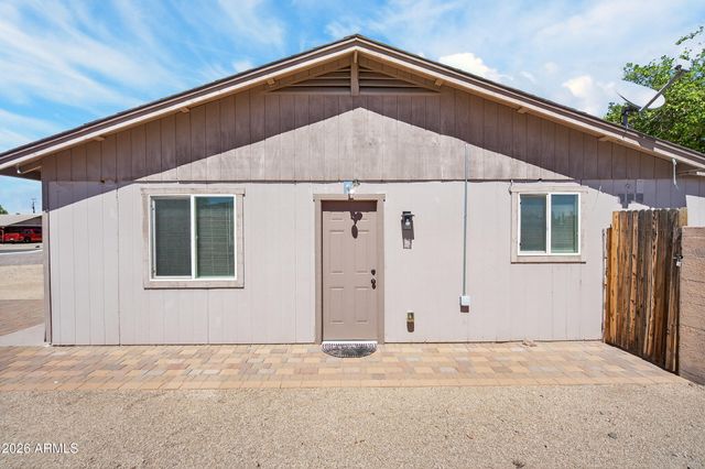 16833 N 17TH Place, Phoenix, AZ 85022