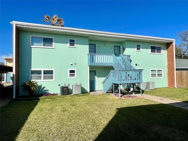 1914 Larrabee Street 7, Seabrook, TX 77586