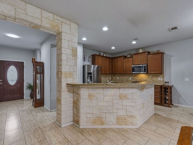 2204 Cane Hill Drive, Frisco, TX 75036