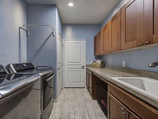 2204 Cane Hill Drive, Frisco, TX 75036