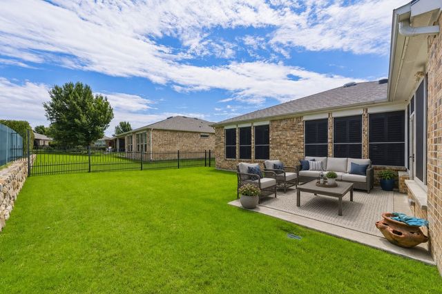2204 Cane Hill Drive, Frisco, TX 75036