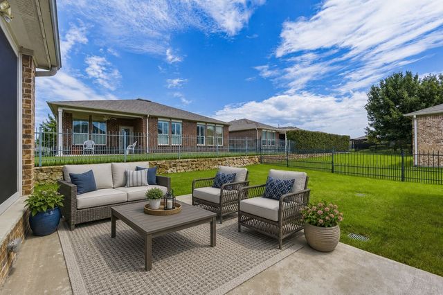 2204 Cane Hill Drive, Frisco, TX 75036