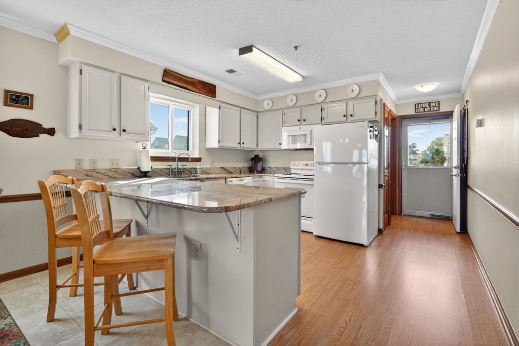 811 N Ocean Blvd Apt 106, Surfside Beach, SC 29575 — photo 3
