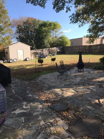 6781 HENREDON DR, Memphis, TN 38141