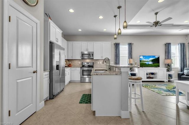 10404 Severino LN, Fort Myers, FL 33913