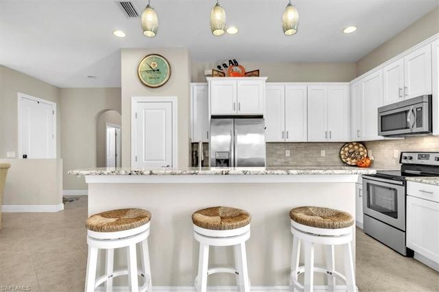 10404 Severino LN, Fort Myers, FL 33913