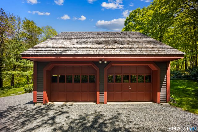6 Winding Brook Court, Redding, CT 06896