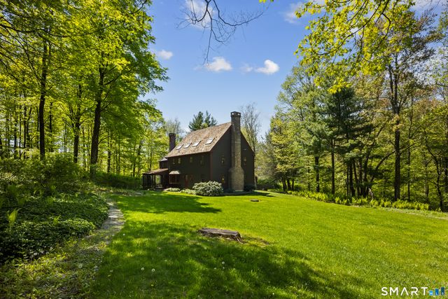 6 Winding Brook Court, Redding, CT 06896
