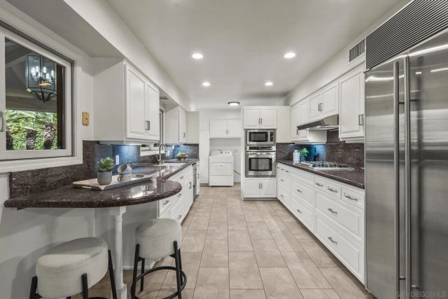 312 Sea Ridge Drive, La Jolla, CA 92037