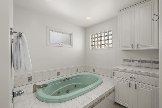 312 Sea Ridge Drive, La Jolla, CA 92037