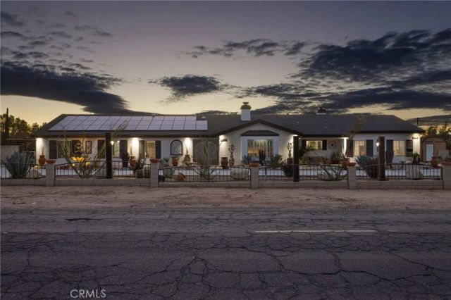 11546 Oakwood Avenue, Hesperia, CA 92345