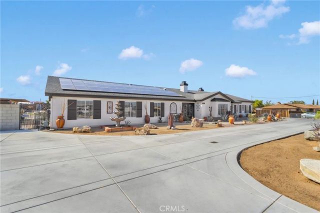 11546 Oakwood Avenue, Hesperia, CA 92345