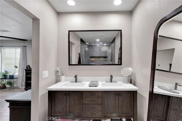 11546 Oakwood Avenue, Hesperia, CA 92345