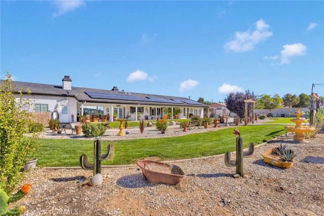 11546 Oakwood Avenue, Hesperia, CA 92345