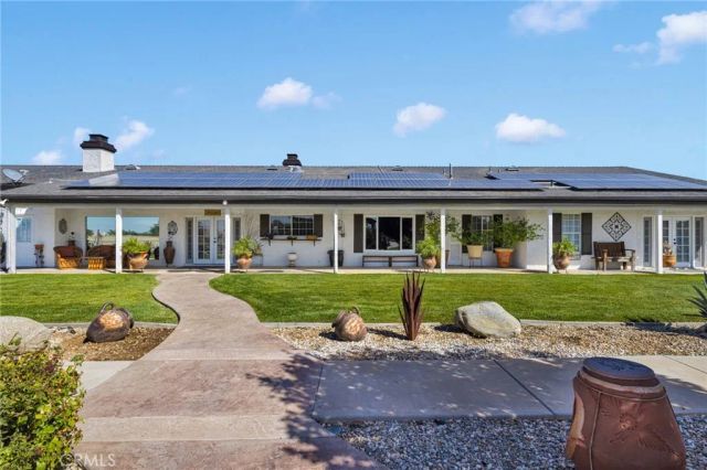 11546 Oakwood Avenue, Hesperia, CA 92345