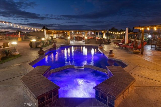 11546 Oakwood Avenue, Hesperia, CA 92345