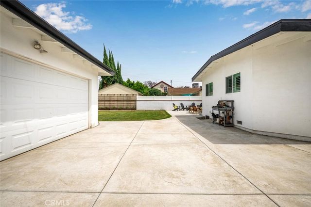 6135 E 23rd Street, Long Beach, CA 90815