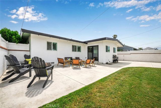 6135 E 23rd Street, Long Beach, CA 90815