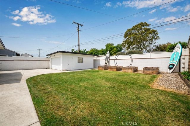 6135 E 23rd Street, Long Beach, CA 90815