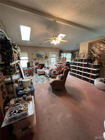 10 President Drive, O'fallon, MO 63368