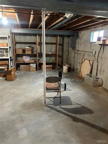 10 President Drive, O'fallon, MO 63368