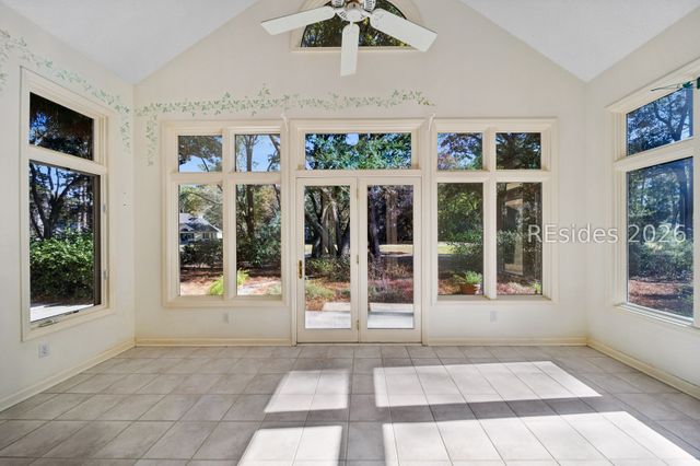 8 Oketee Ct, Hilton Head Island, SC 29926