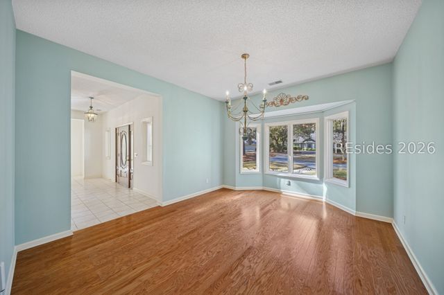 8 Oketee Ct, Hilton Head Island, SC 29926