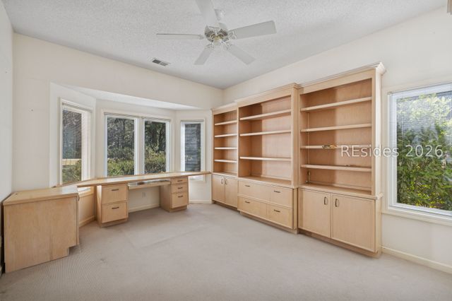 8 Oketee Ct, Hilton Head Island, SC 29926