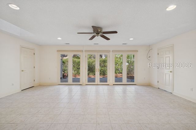 8 Oketee Ct, Hilton Head Island, SC 29926